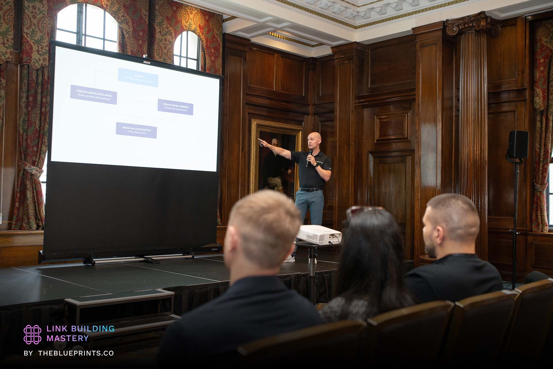 Nathan Gotch speaking at Link Building Mastery